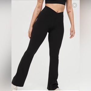 OFFLINE By Aerie Real Me High Waisted Crossover Flare Legging